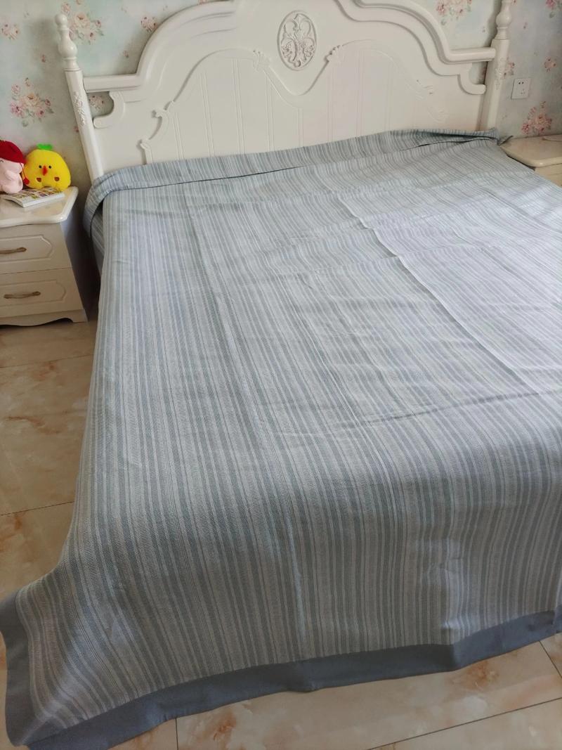 寒冬里，被子被芯如何选择才能温暖一整年